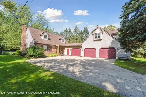 6287 N Seymour Rd, Flushing, MI 48433
