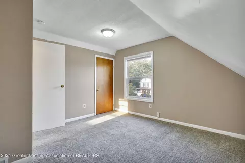 1636 Herbert St, Lansing, MI 48910 photo 15