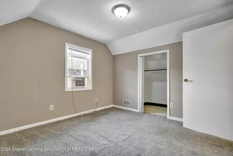 1636 Herbert St, Lansing, MI 48910 photo 13