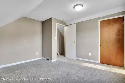 1636 Herbert St, Lansing, MI 48910 photo 16