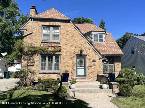 1516 W Allegan St, Lansing, MI 48915