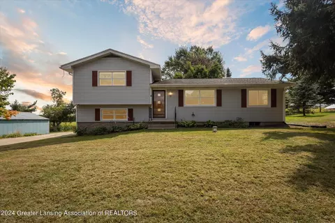 1399 W Kalamo Hwy #R2, Charlotte, MI 48813