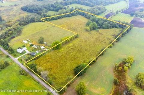 3630 Milner Rd, Stockbridge, MI 49285