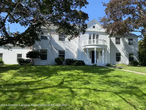 801 Glenhaven Ave, East Lansing, MI 48823