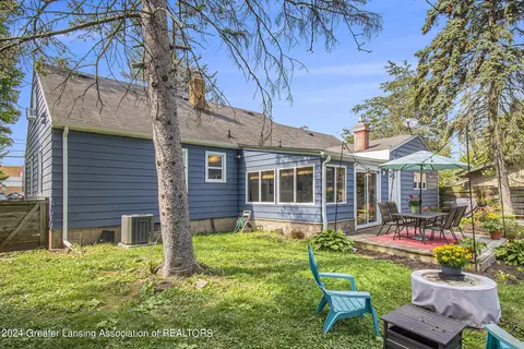 5664 School St, Haslett, MI 48840 photo 27