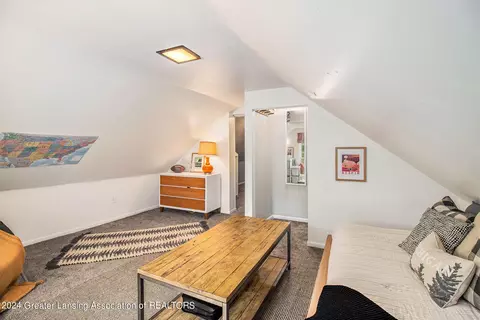 5664 School St, Haslett, MI 48840 photo 17