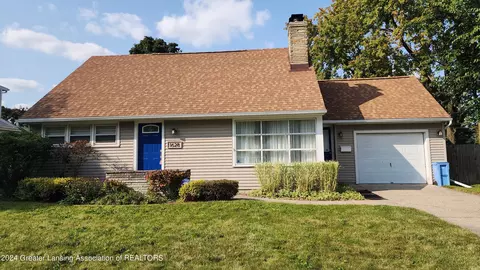 1628 Victor Ave, Lansing, MI 48910