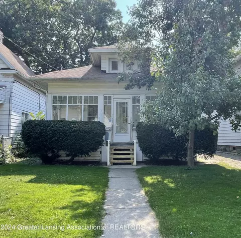 312 Isbell St, Lansing, MI 48910