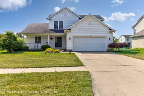 3499 Donamere Dr, Lansing, MI 48906