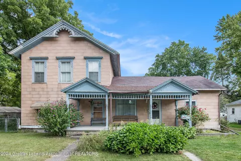 332 N Sheldon St, Charlotte, MI 48813