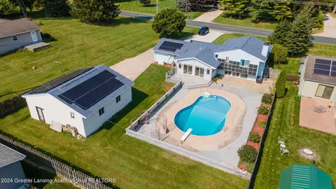 1975 W Clark Rd, Dewitt, MI 48820 photo 4