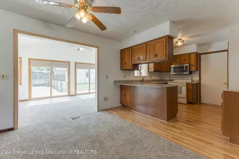 1975 W Clark Rd, Dewitt, MI 48820 photo 15
