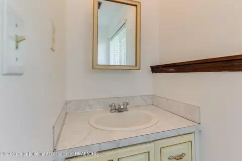 1975 W Clark Rd, Dewitt, MI 48820 photo 38