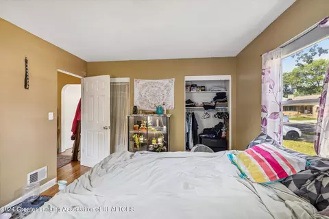 Bedroom - Undisclosed, Lansing, MI 48910 photo 4 of 4