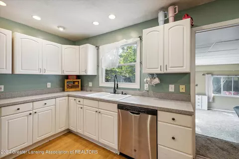 Kitchen - Undisclosed, Lansing, MI 48910 photo 1 of 3