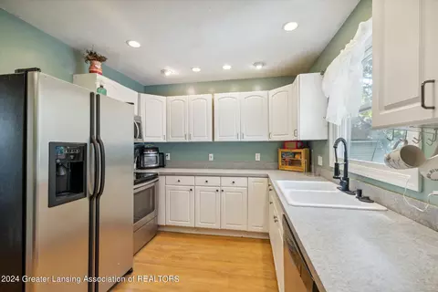 Kitchen - Undisclosed, Lansing, MI 48910 photo 2 of 3