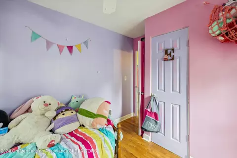 Bedroom - Undisclosed, Lansing, MI 48910 photo 2 of 4