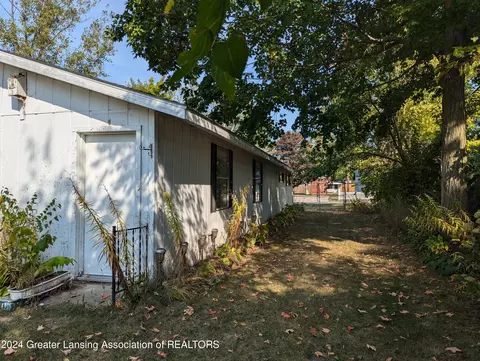 221 Burgess St, Lyons, MI 48851 photo 60