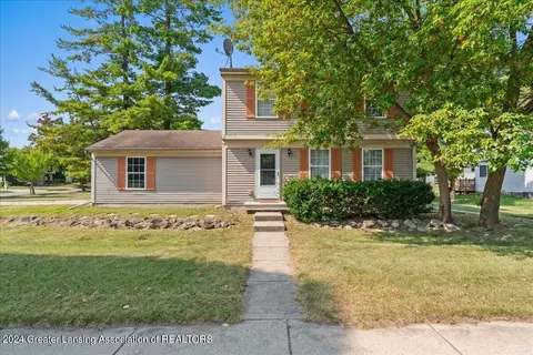 5828 Barren Dr, Lansing, MI 48911