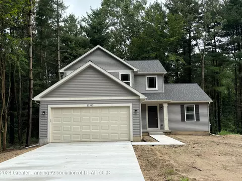 13330 Blue Water Way, Perry, MI 48872