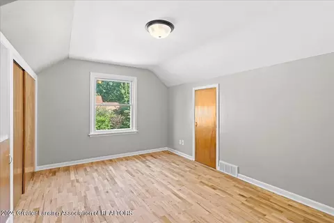 Bedroom - 2328 E Libbie Dr, Lansing, MI 48917 photo 2 of 2