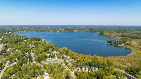 View/Area - 5696 Shaw St #12, Haslett, MI 48840 photo 2 of 2