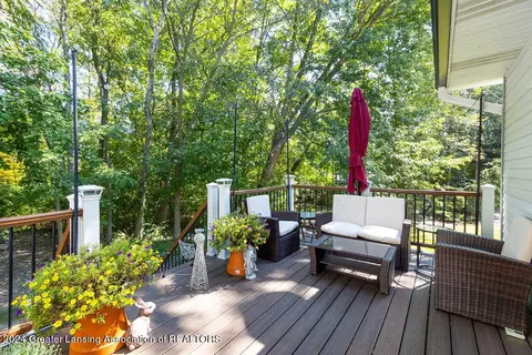 Exterior - 5696 Shaw St #12, Haslett, MI 48840 photo 3 of 5