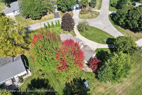 1325 W Geneva Dr, Dewitt, MI 48820 photo 54