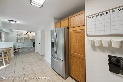 1325 W Geneva Dr, Dewitt, MI 48820 photo 18