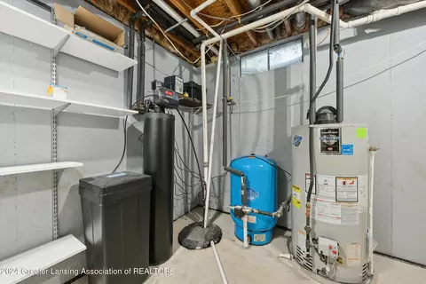 1325 W Geneva Dr, Dewitt, MI 48820 photo 37