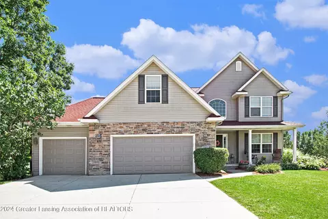 2112 Aspenwood Dr, Holt, MI 48842