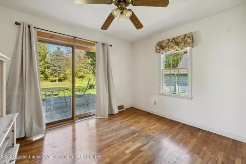 4885 Burt Ave, Grand Ledge, MI 48837 photo 12