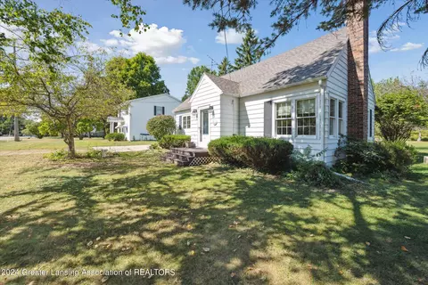 4885 Burt Ave, Grand Ledge, MI 48837 photo 4