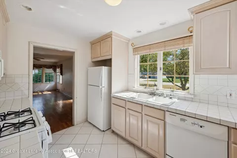 4885 Burt Ave, Grand Ledge, MI 48837 photo 15