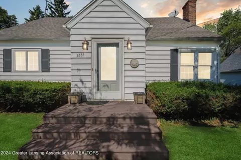 4885 Burt Ave, Grand Ledge, MI 48837 photo 2