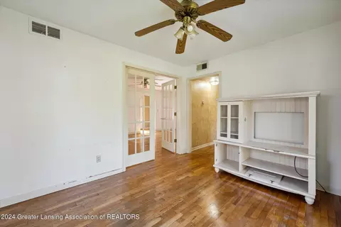 4885 Burt Ave, Grand Ledge, MI 48837 photo 13