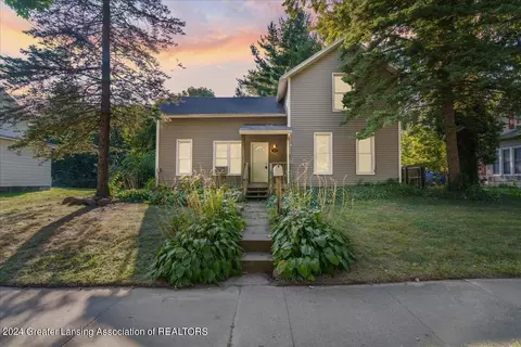 435 N Clinton St, Charlotte, MI 48813