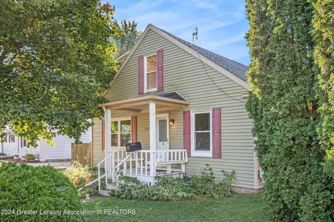 420 E Church St, Williamston, MI 48895