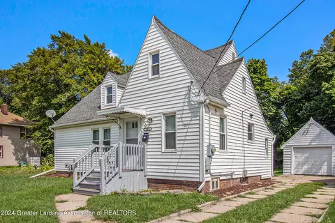 814 N Martin Luther King Jr Blvd, Lansing, MI 48915
