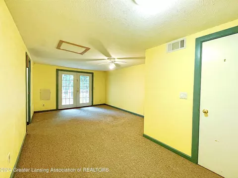Undisclosed, Lansing, MI 48910 photo 9