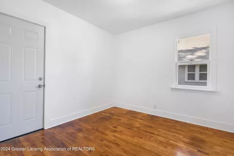 Bedroom - 905 Smith Ave, Lansing, MI 48910 photo 1 of 2