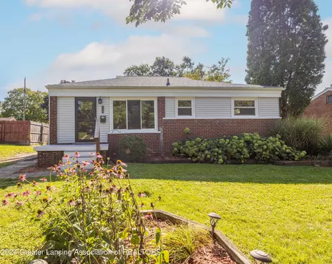 2118 Dillingham Ave, Lansing, MI 48906