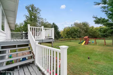 203 W Herbison Rd, Dewitt, MI 48820 photo 24