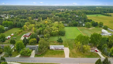 203 W Herbison Rd, Dewitt, MI 48820 photo 37