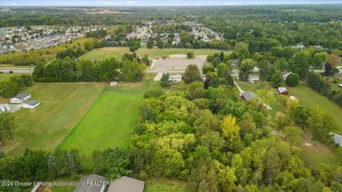 203 W Herbison Rd, Dewitt, MI 48820 photo 31