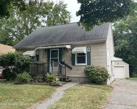 2009 Alpha St, Lansing, MI 48910