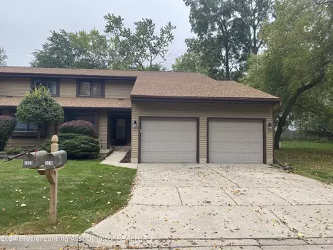 2018 Greenwich Ct #44, Lansing, MI 48910