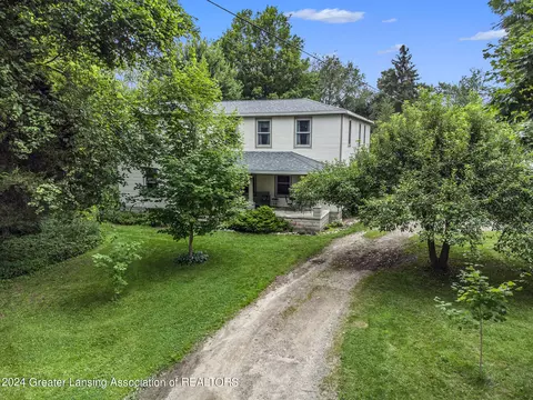 550 Kelly Rd, Leslie, MI 49251