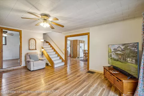 5019 Marshall Rd, Olivet, MI 49076 photo 5
