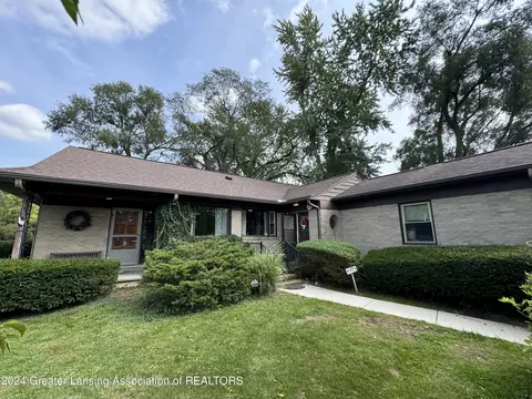 4608 N Michigan Rd, Dimondale, MI 48821
